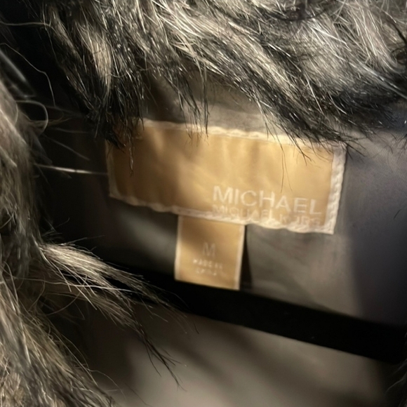 Michael Michael Kors Faux Fur Vest SIZE M Medium - Picture 2 of 4